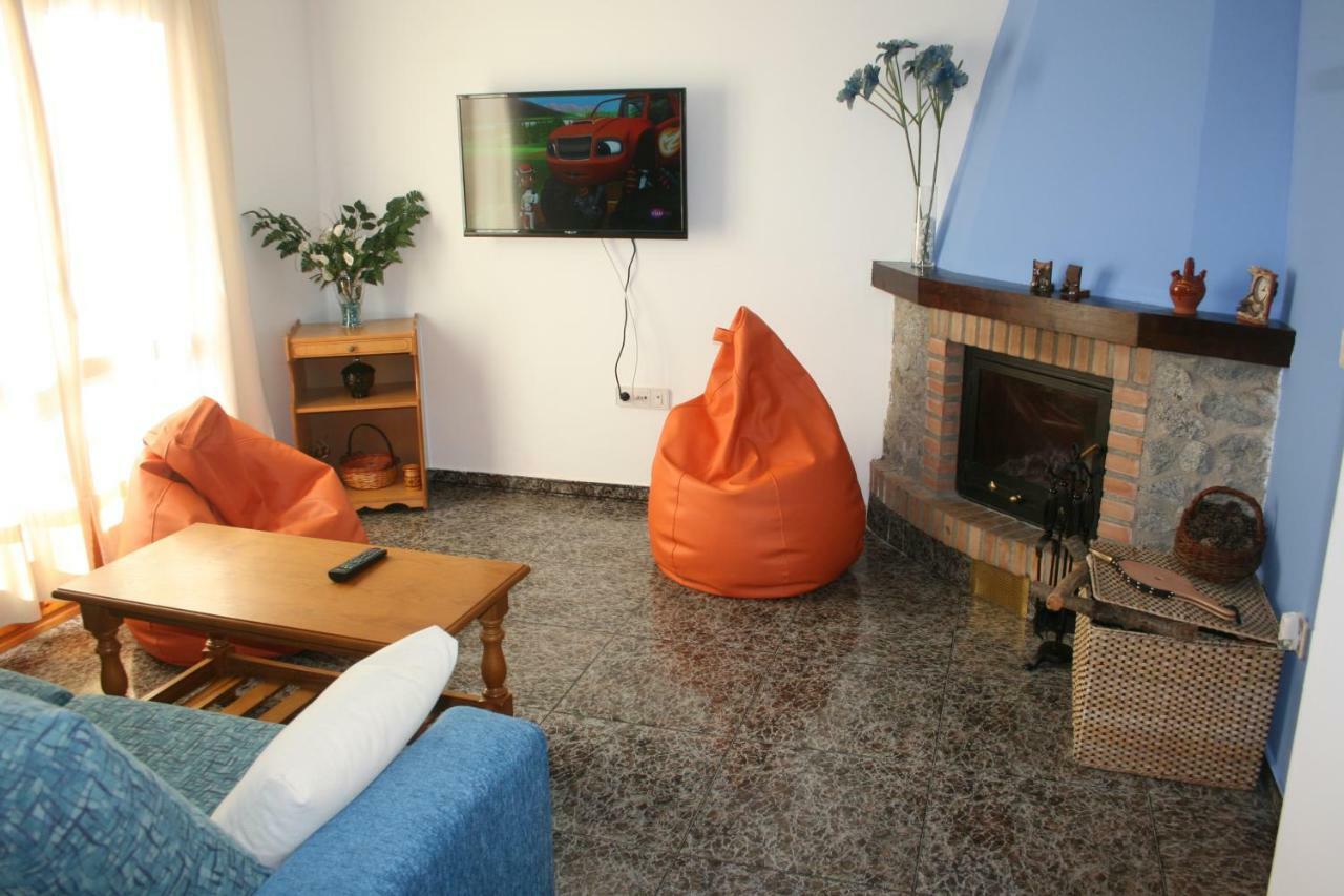Appartement Ésera Dos Catedrales à Vilanova i la Geltrú Extérieur photo