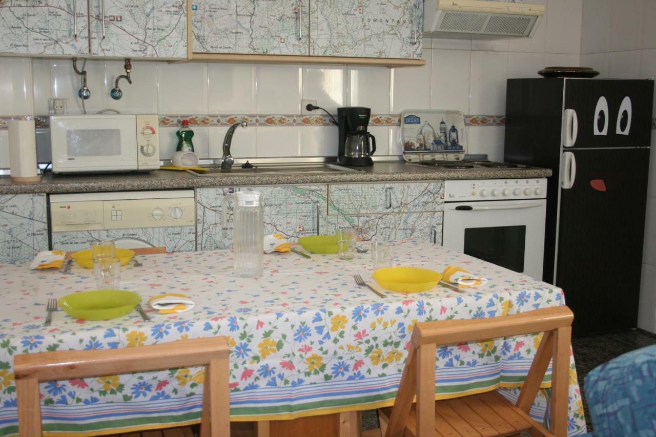 Appartement Ésera Dos Catedrales à Vilanova i la Geltrú Extérieur photo