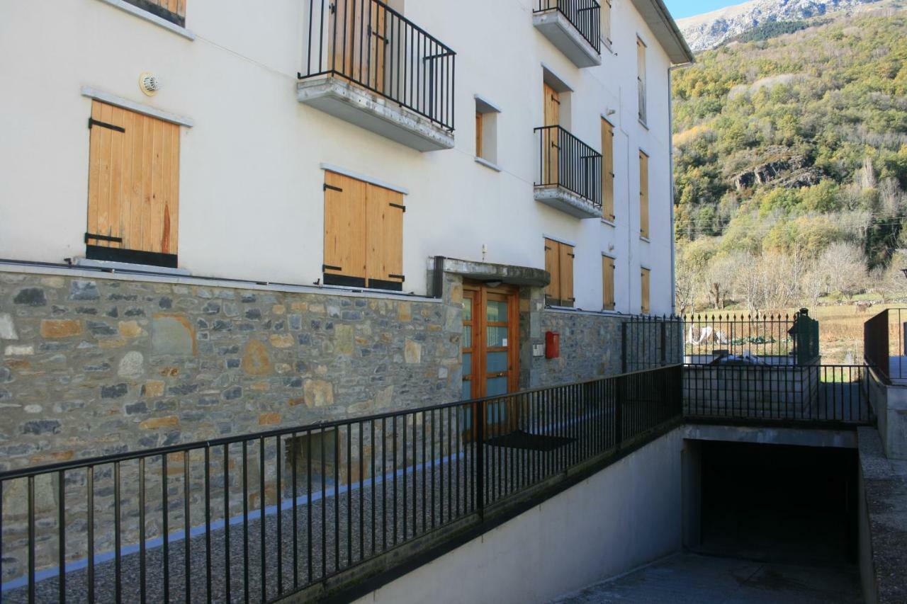 Appartement Ésera Dos Catedrales à Vilanova i la Geltrú Extérieur photo